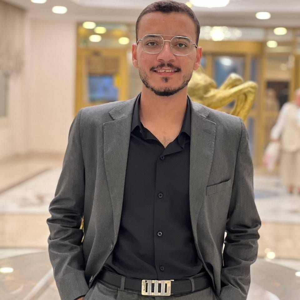 اسلام عزت